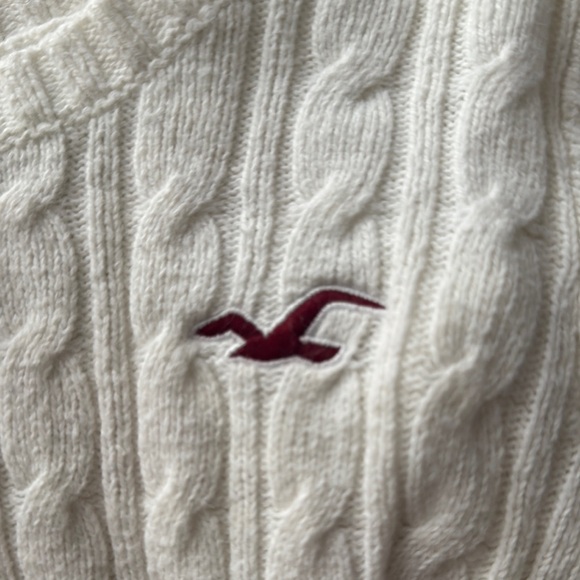 Vintage hollister sweater - Picture 2 of 4